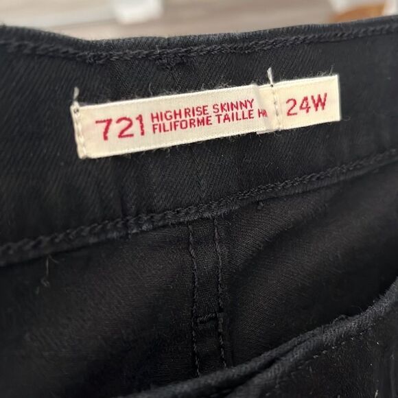 Levi’s Black Hi-Rise Jeans NWT - Picture 6 of 7